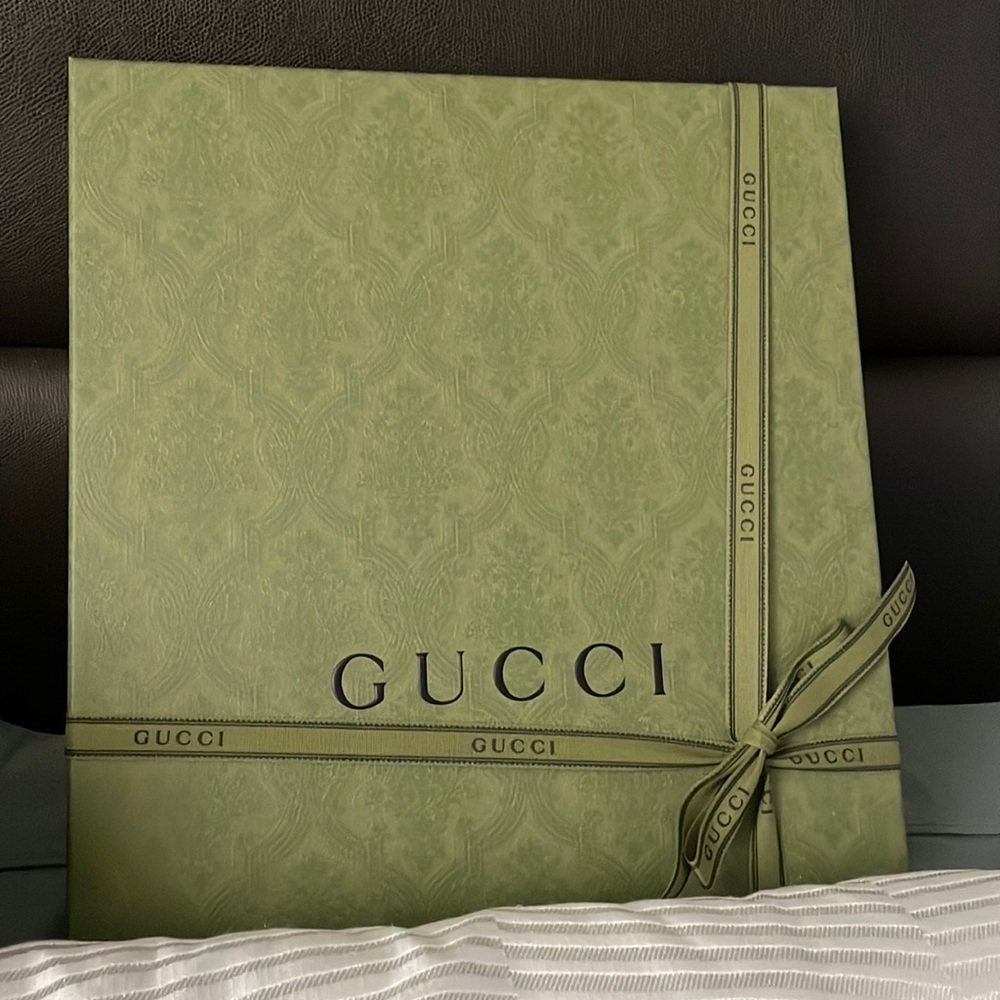 Gucci Shirt Box